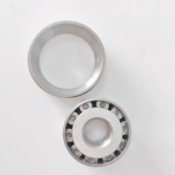 HM133444-90177 HM133416D Oil hole and groove on cup - E30994       Marcas AP para aplicação Industrial #3 image
